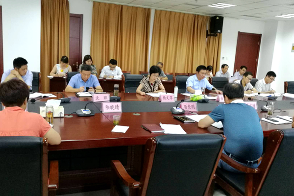 来安:杨文萍为政府领导班子和机关党支部讲党课