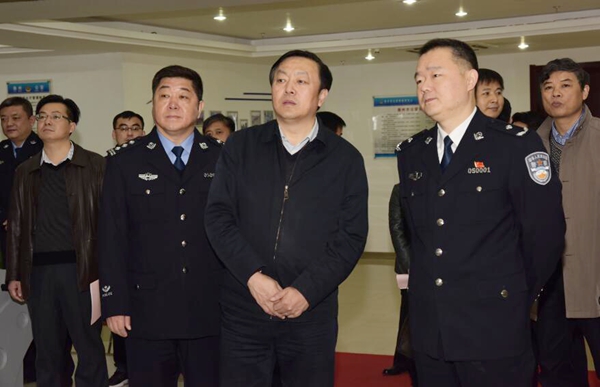 市委常委,市委政法委书记,市公安局局长马军参加活动.